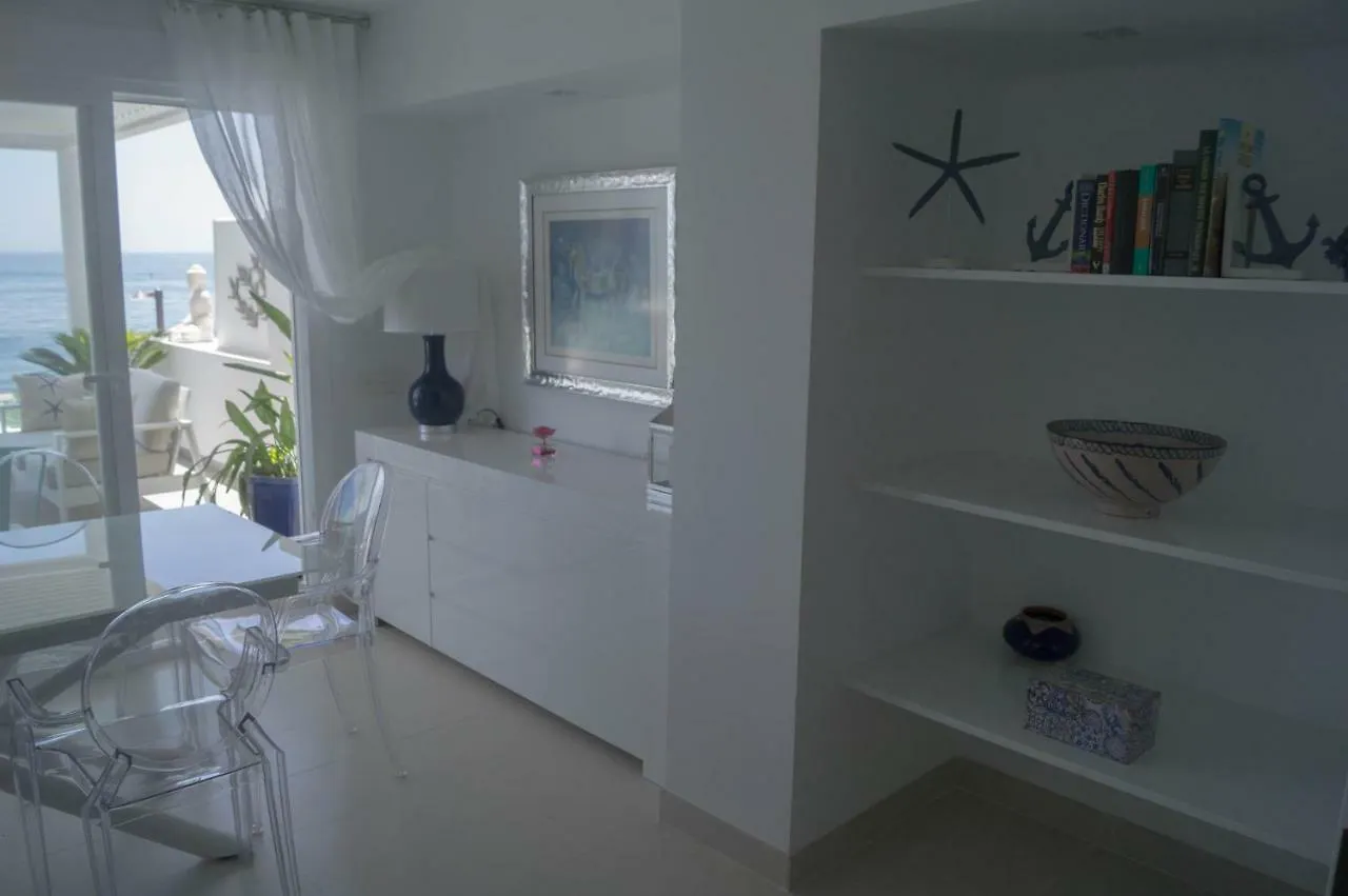 بيت للعطل Beach-Front Bahia Dorada إِستيبونا