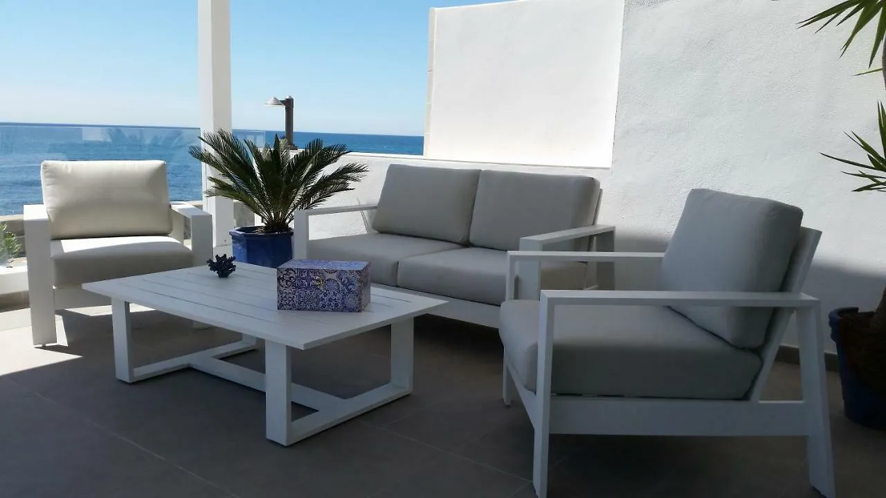 بيت للعطل Beach-Front Bahia Dorada إِستيبونا